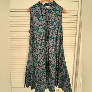 Zuri sleeveless dress, excellent condition, size large. “Best Fronds” pattern.